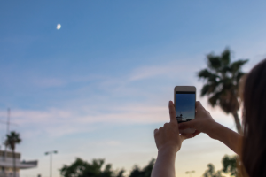 tirar foto da lua com o celular?